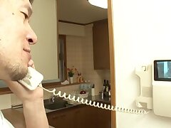 BUR-327 Sizzling Seductress Delivers Mind-Blowing Blowjob & Gets Drenched