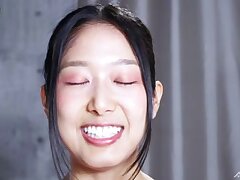 BWS09 Yuka Osawa's Irresistible Curves in Tight Tights A Sensual Display